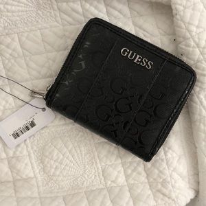 Guess wallet new